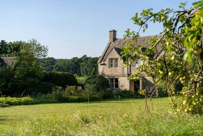 Homes and interiors in and around Towcester
